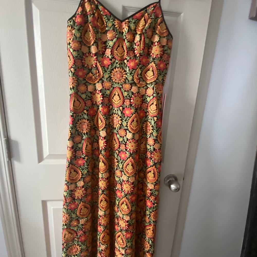 Monique Lhuillier Dress